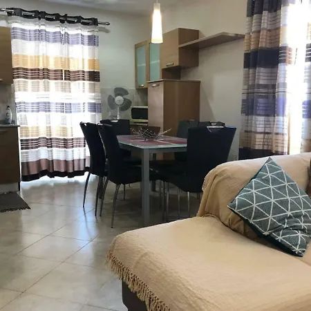 3 Bedroom 2 Near St Julian's & Valletta * Sliema