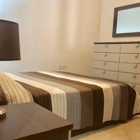 3 Bedroom 2 Near St Julian's & Valletta *