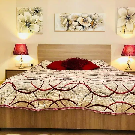 Апартаменты 3 Bedroom 2 Near St Julian's & Valletta *